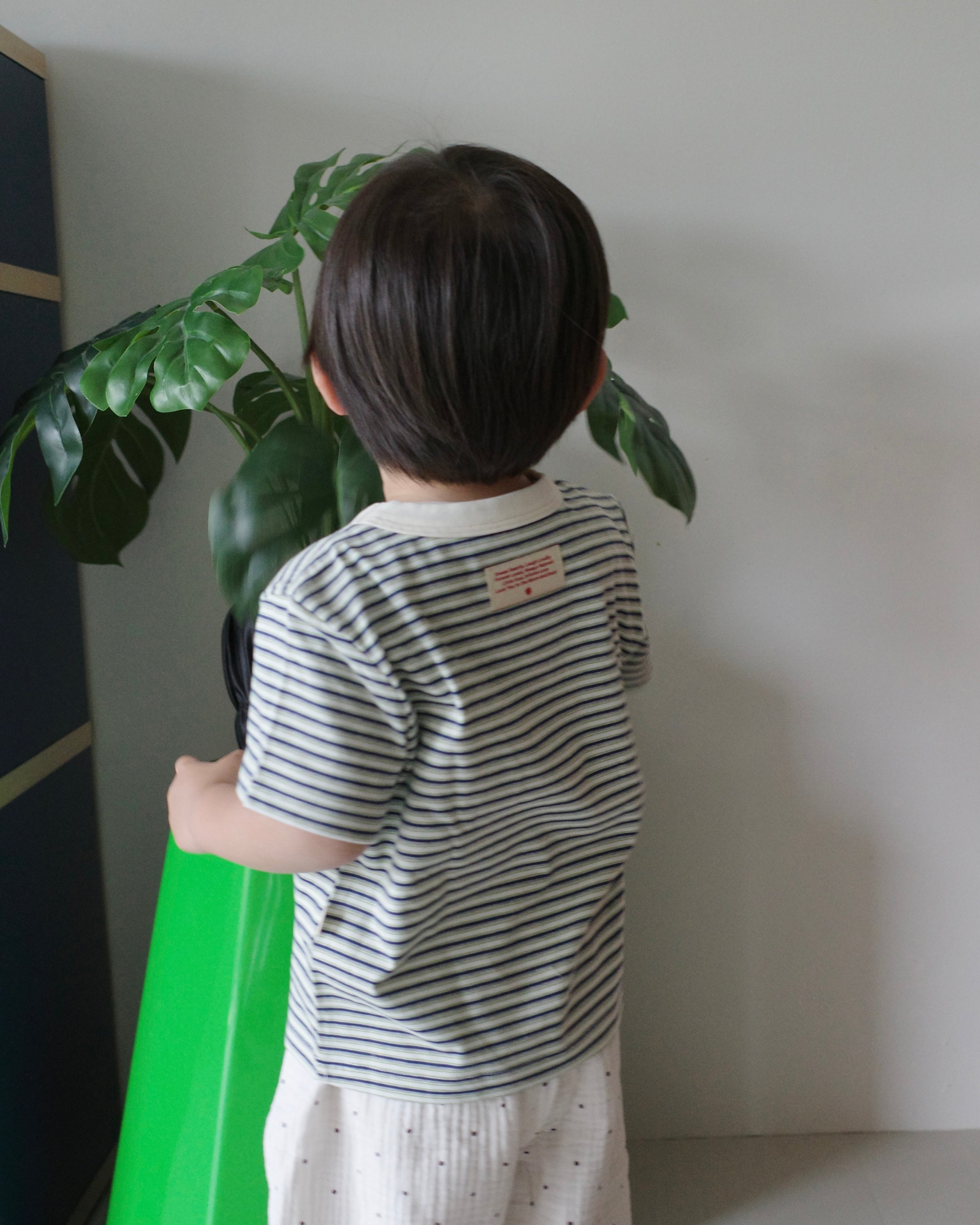 [Kids] マルチストライプ半袖Tシャツ