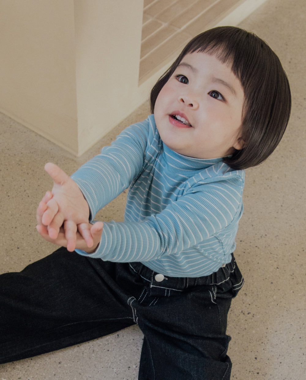 [Kids] (1&1) ふんわりとろみハーフネックストライプTシャツ