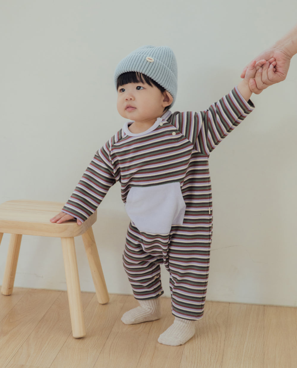 [Baby] ふんわりなめらかストライプロンパース