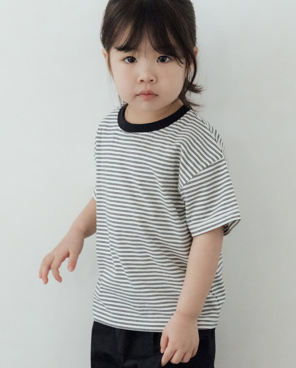 [Kids] ダブルラインボーダー レギュラーフィットTシャツ