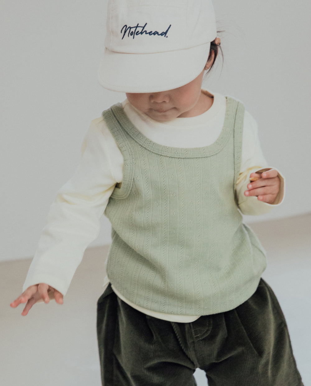 [Kids] ジャガードアイレットベスト