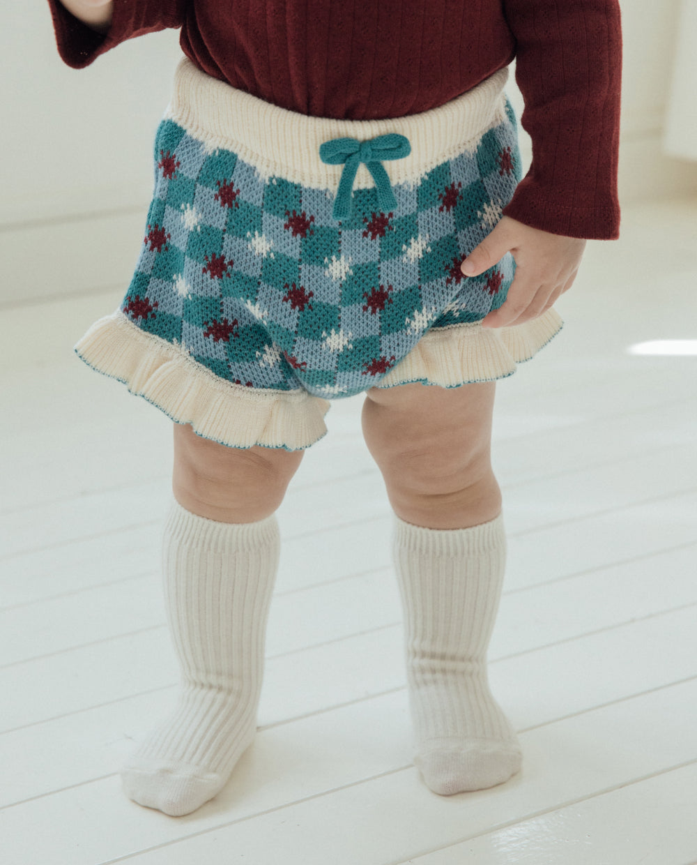 [Baby] ジャガードニットフリルブルマ
