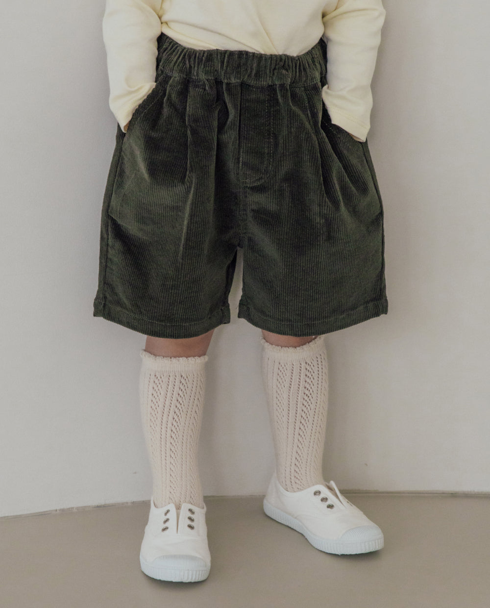 [Kids] ライトコーデュロイピンタックハーフパンツ