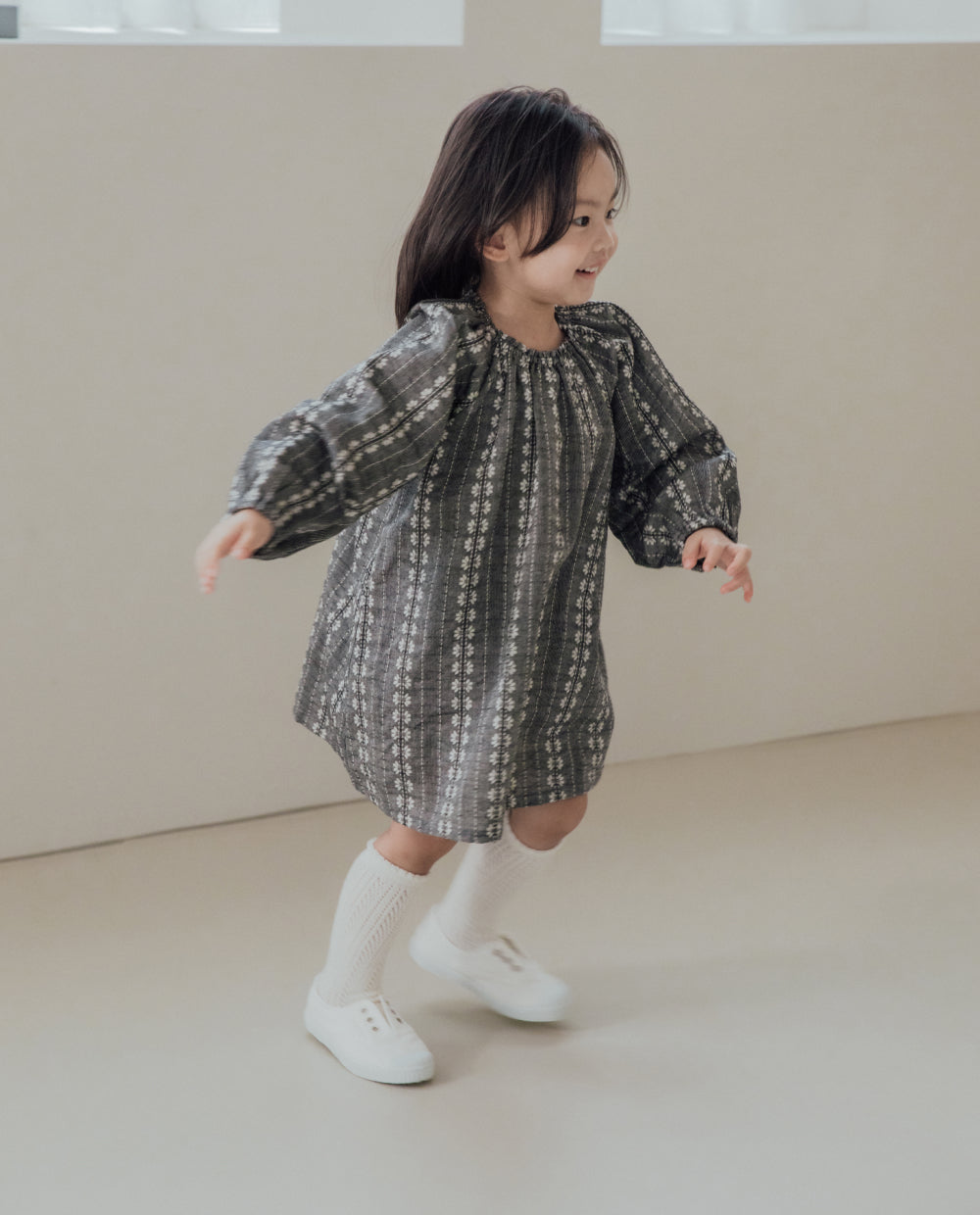 [Kids] ジャガードレースレイヤードワンピース
