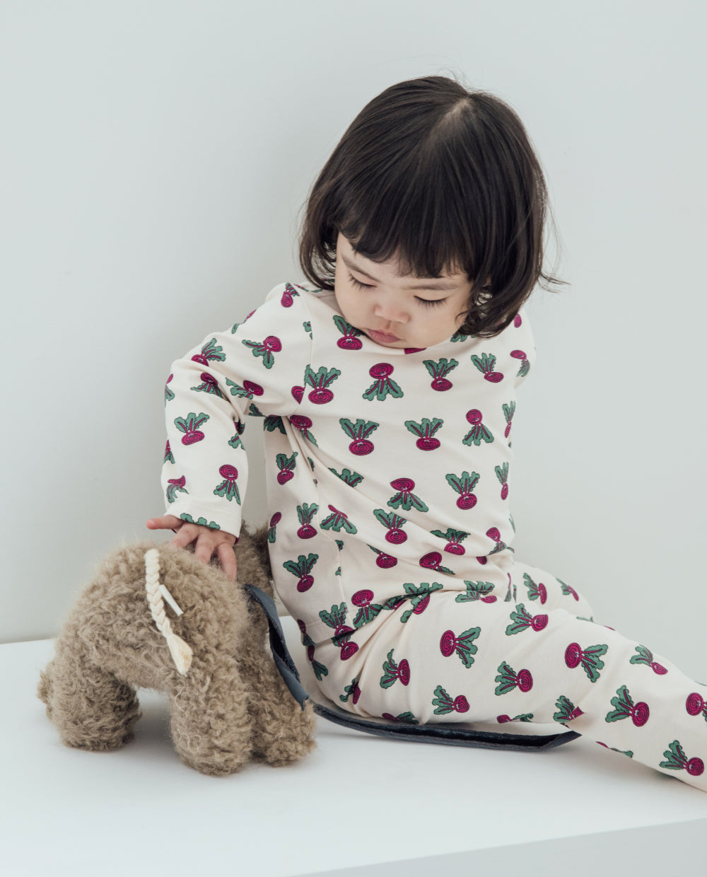 [Kids] シルキーコットンゆったりフィットグラフィックルームウェア