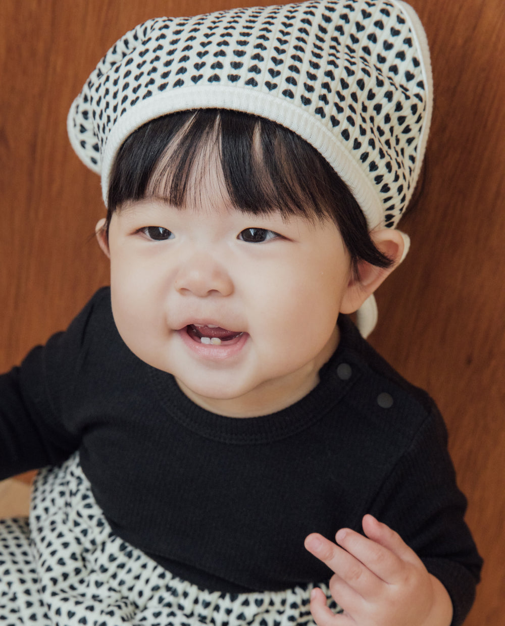 [Baby] [裏起毛]ふんわりミンクハートヘアスカーフ