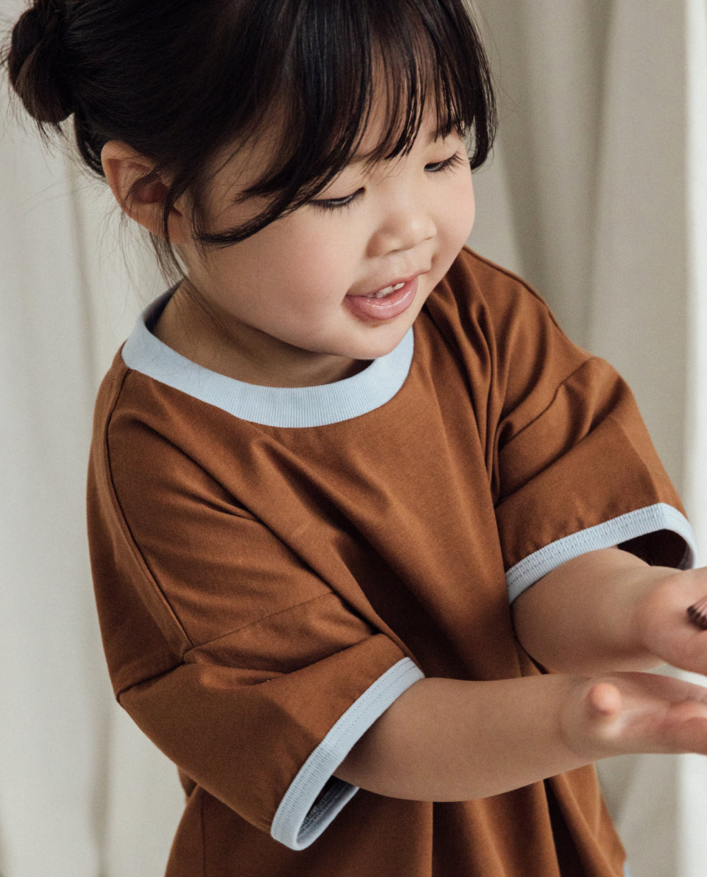 [Kids] エアクール 配色リブルーズフィット半袖Tシャツ