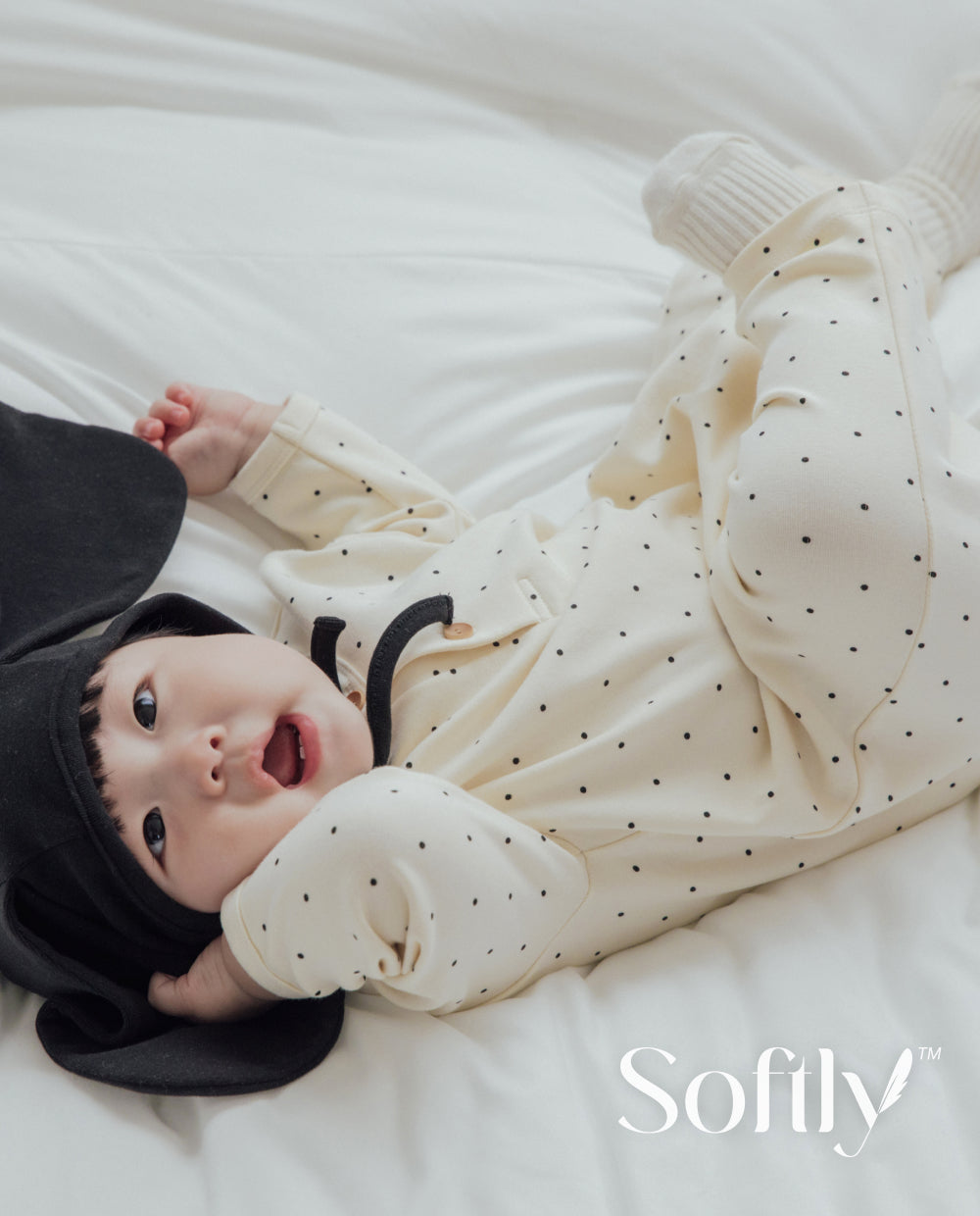 [Baby] ソフトリーふんわりもちもちドットロンパース