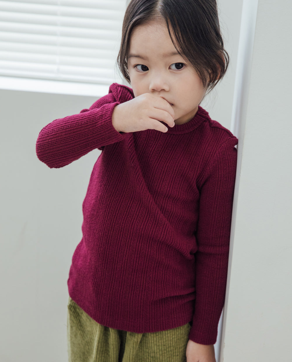 [Kids] ふんわりアイレットスリムフィットTシャツ