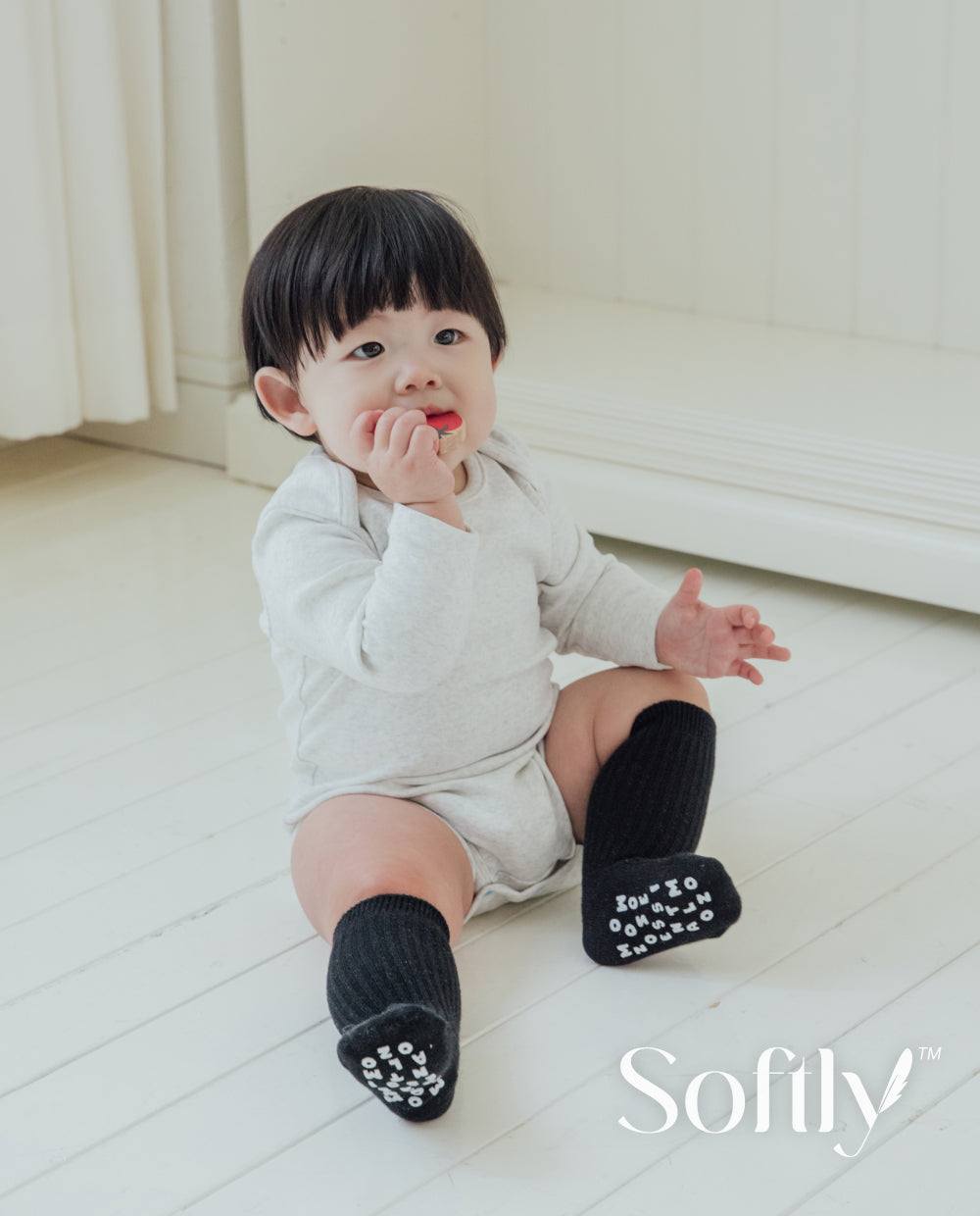 [Baby] ソフトリーふんわりもちもちロンパース