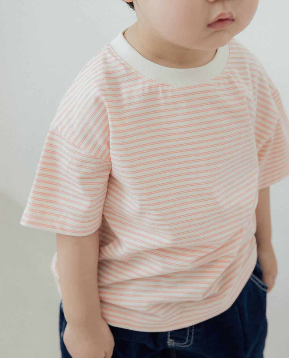 [Kids] ダブルラインボーダー レギュラーフィットTシャツ