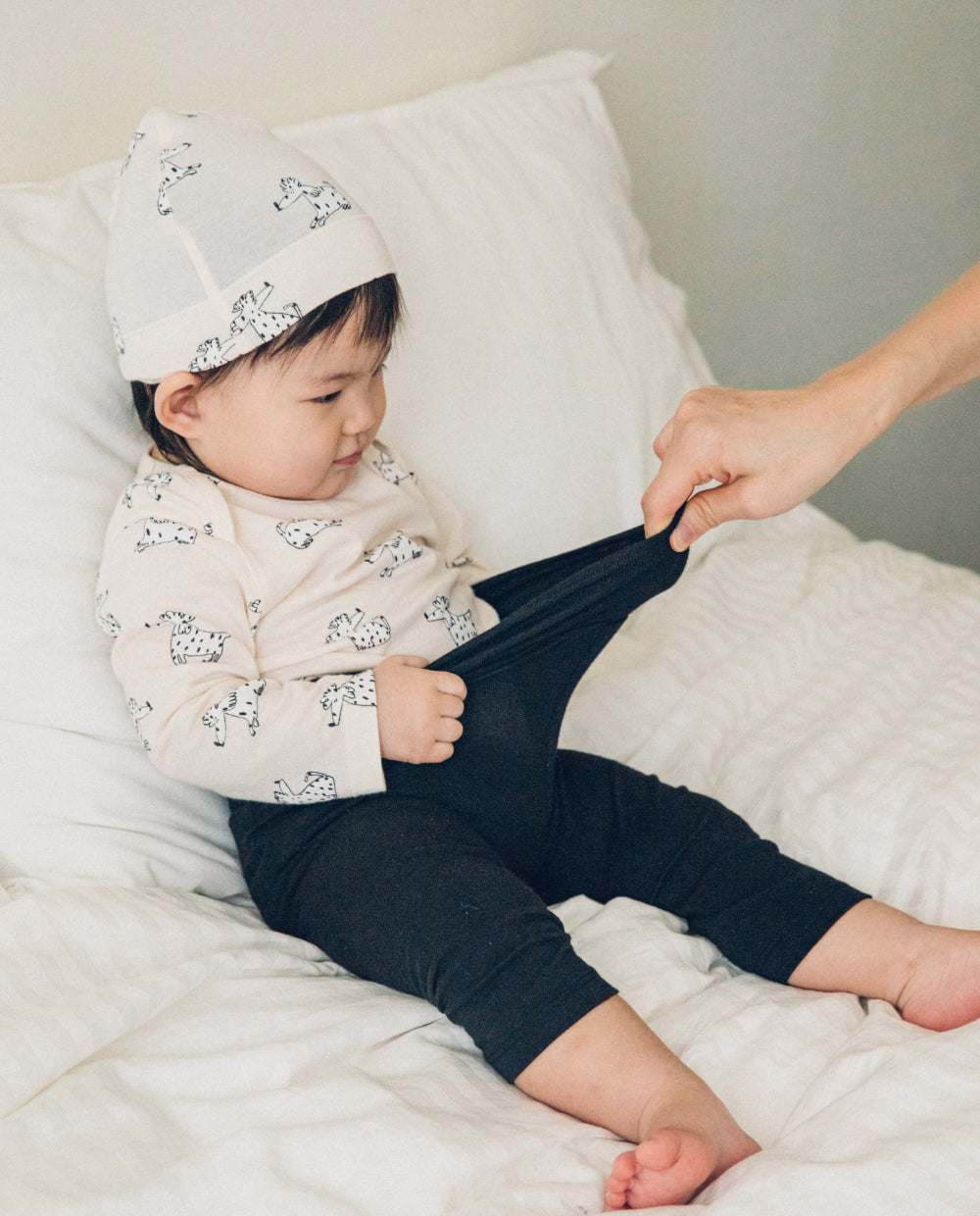 [Baby] やわらかモダール 腹巻き付きレギンス