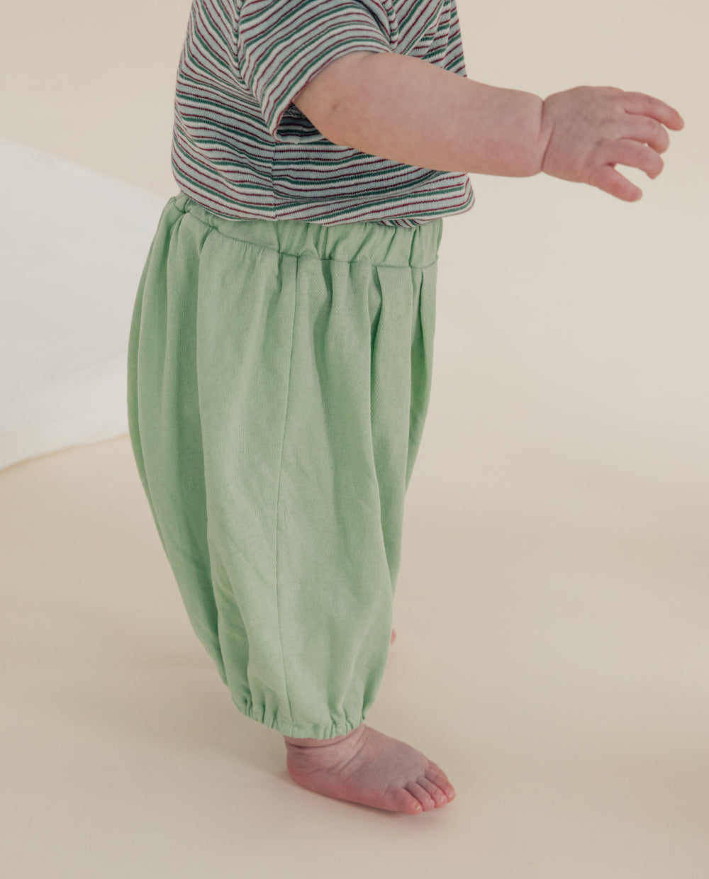 [Baby] 風通し抜群リネン バルーンフィット 7分丈パンツ