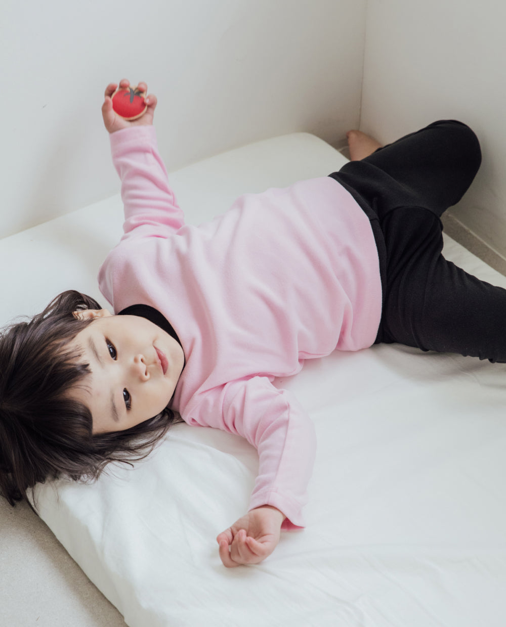 [Kids] ふんわりなめらかスリムフィットカラーブロックルームウェア