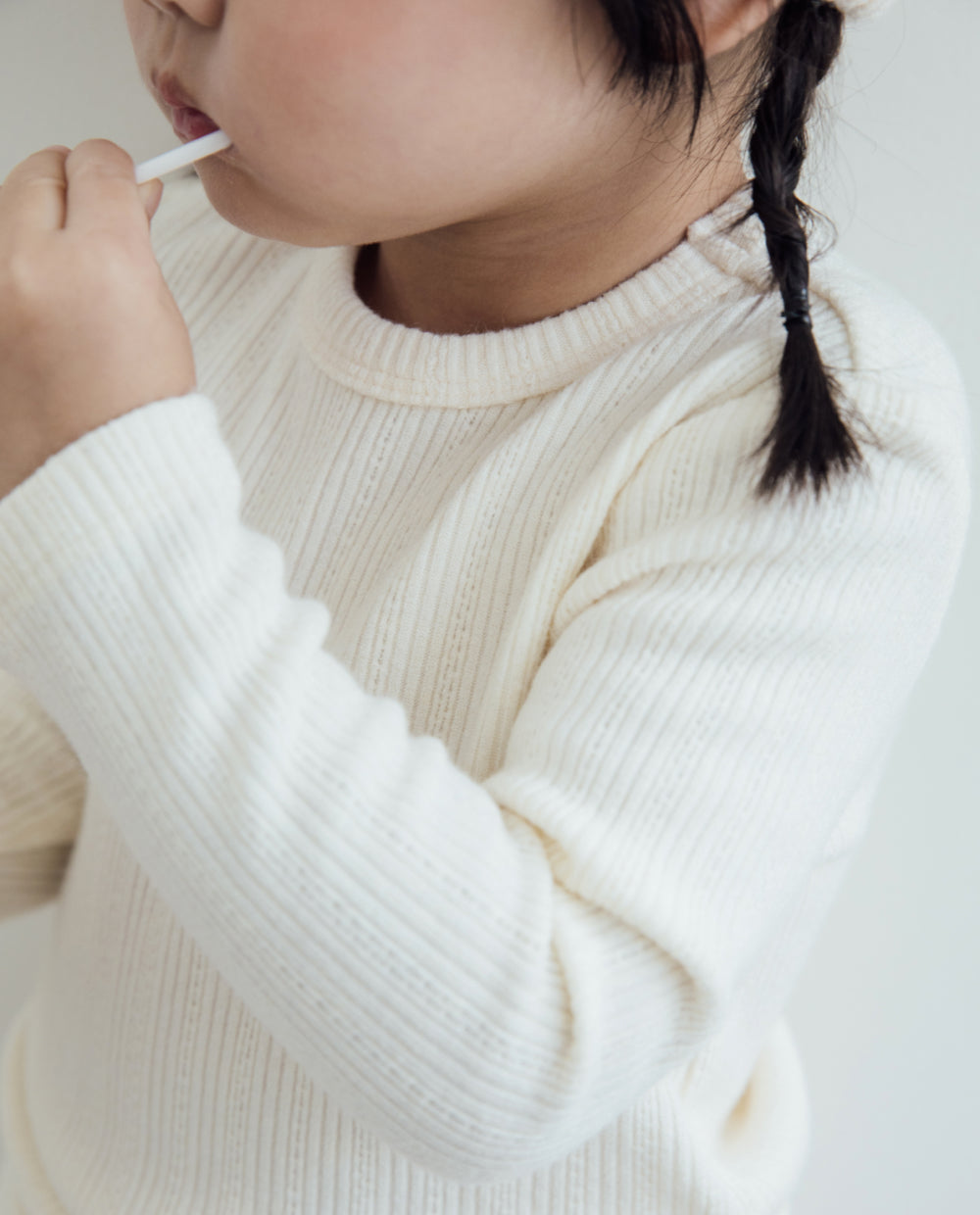 [Kids] ふんわりアイレットスリムフィットTシャツ