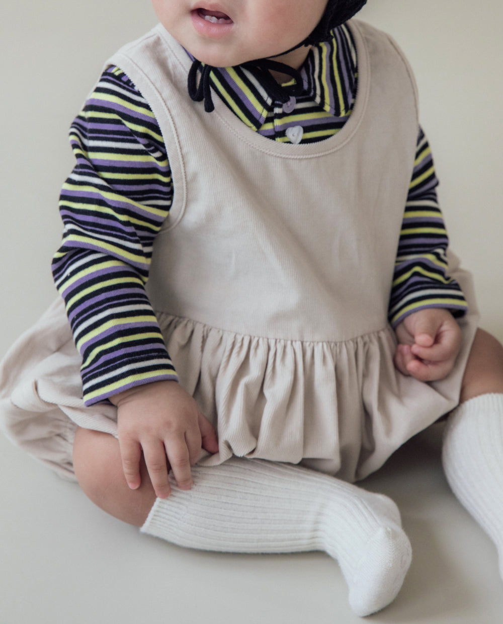 [Baby] ライトコーデュロイバルーンシルエットロンパース