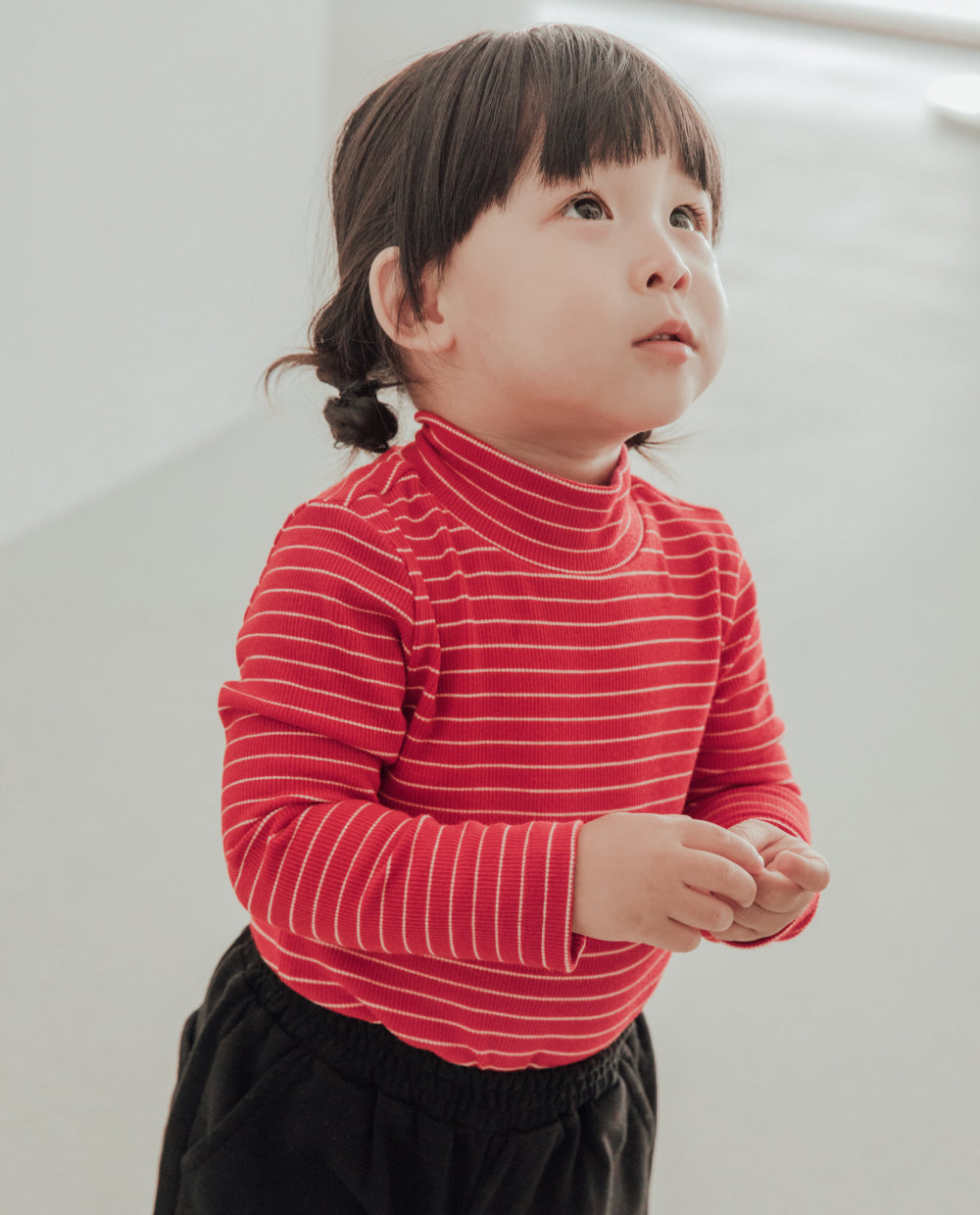 [Kids] (1&1) ふんわりとろみハーフネックストライプTシャツ