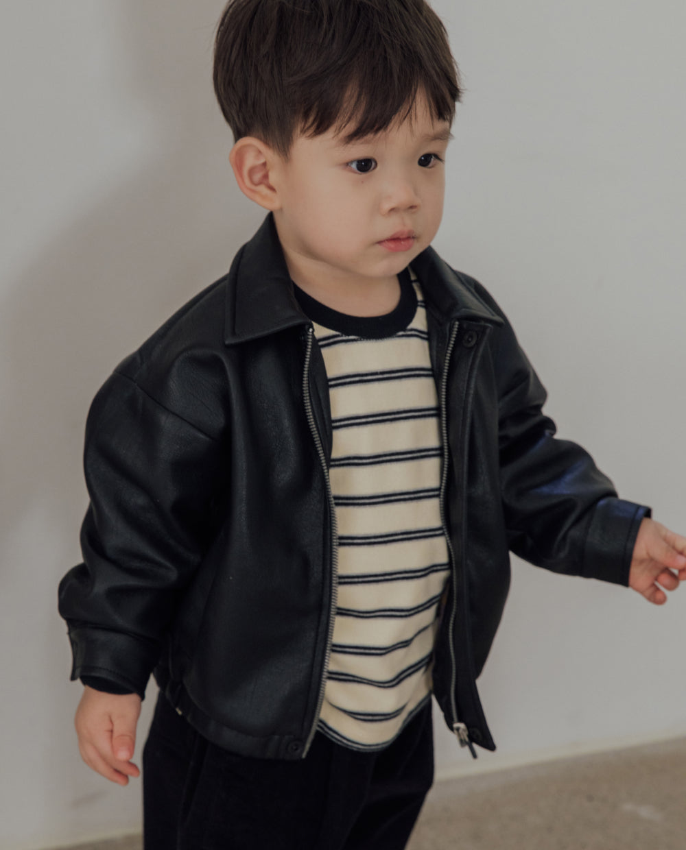 [Kids] もちもちエコレザージャケット