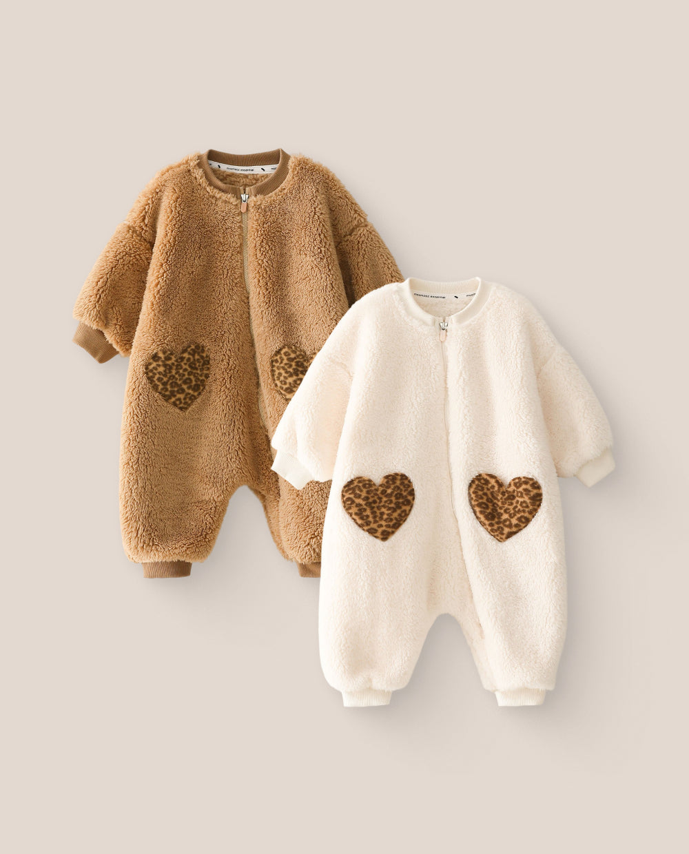 [Baby] ふんわりミンク リバーシブルボア ジップアップロンパース