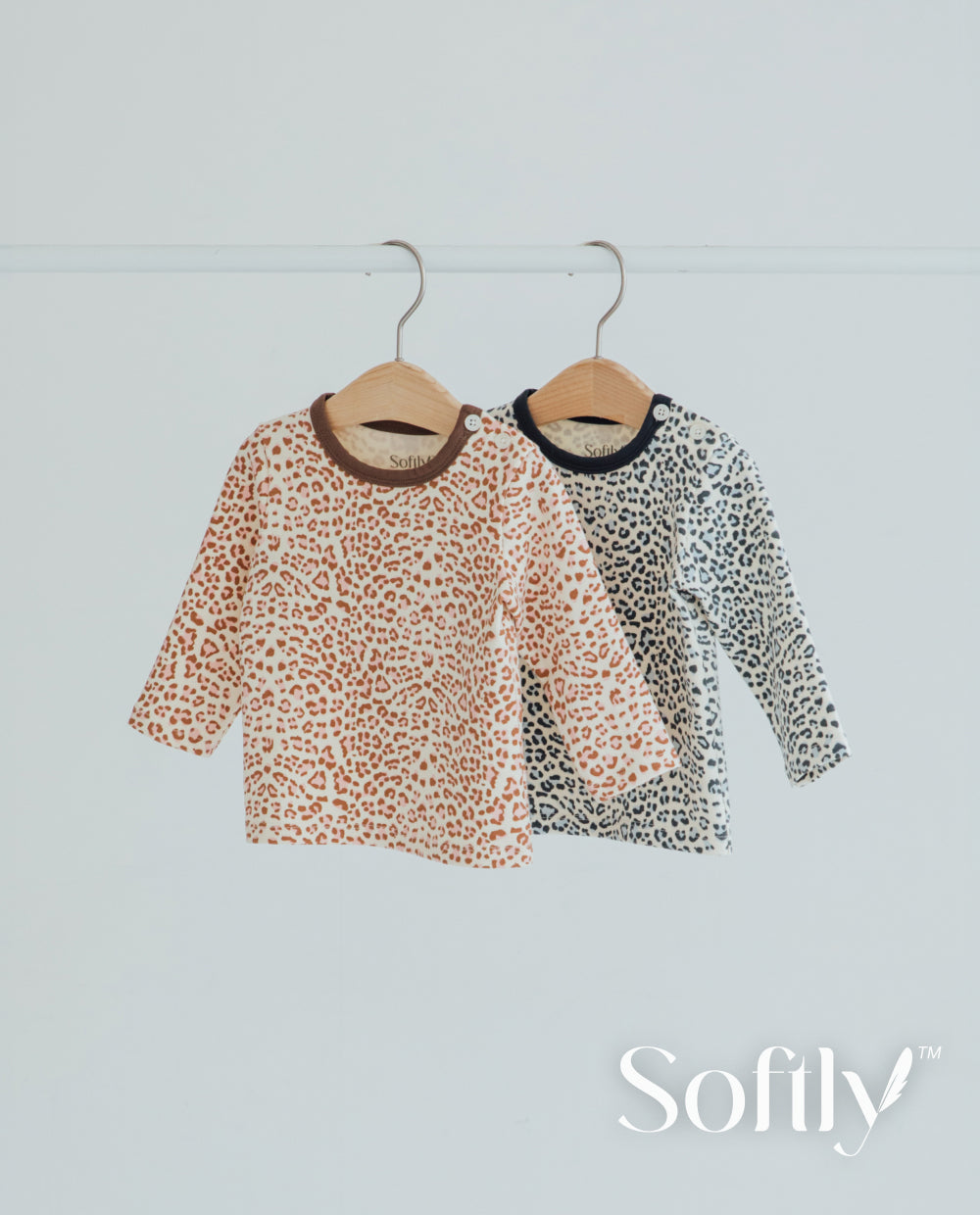 [Baby] ソフトリーふんわりもちもちレオパードTシャツ