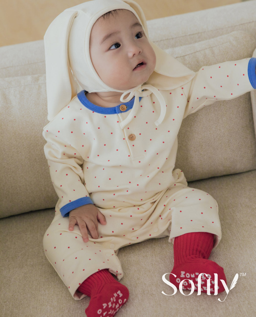 [Baby] ソフトリーふんわりもちもちドットロンパース