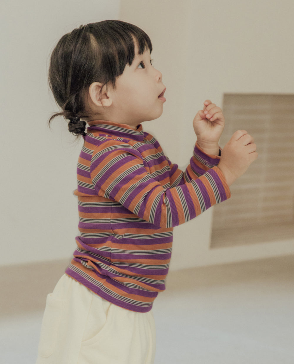 [Kids] もちもちリブハーフネックストライプTシャツ