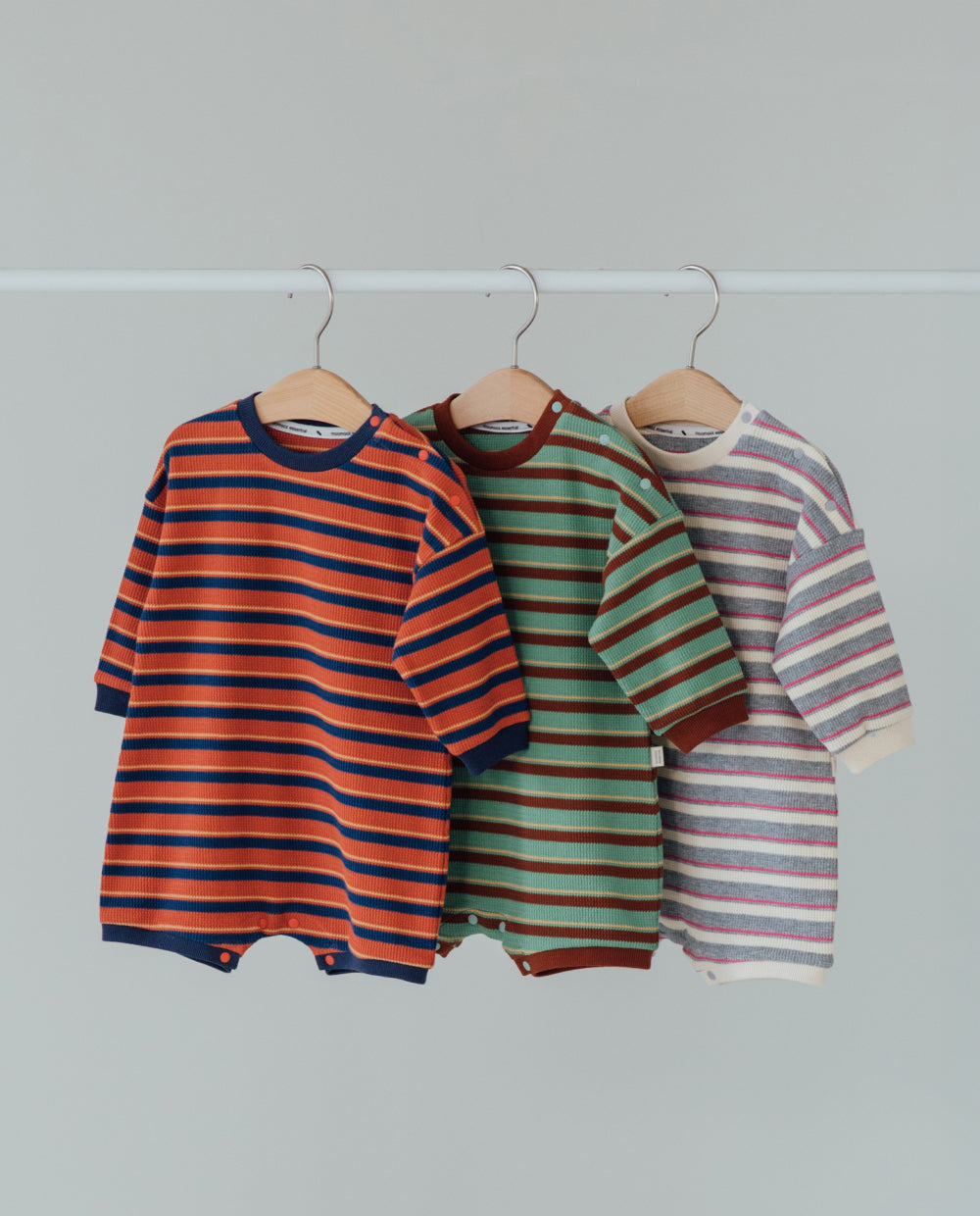 [Baby] ソフトワッフルワイドシルエットロンパース
