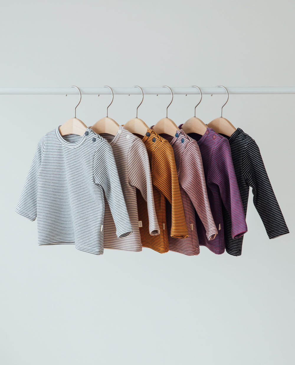 [Baby] ふんわりなめらかストライプTシャツ